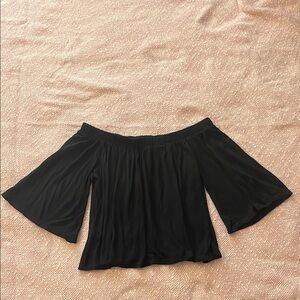 Black Off the shoulder top! Size Medium